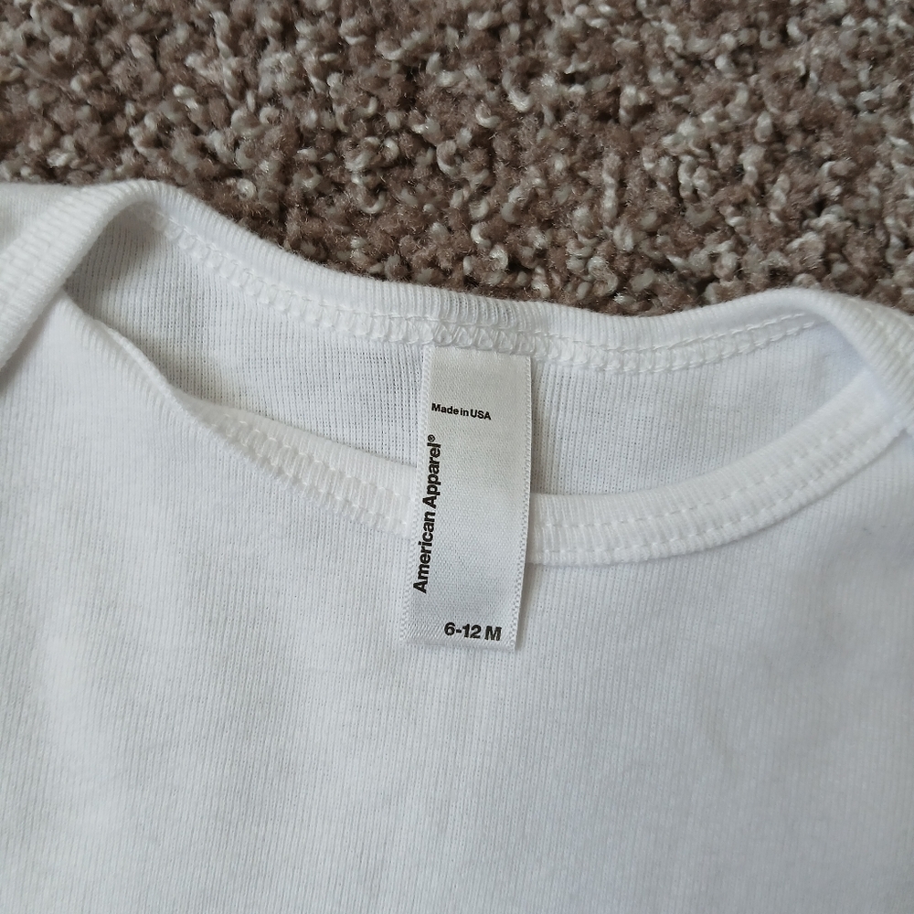 American Apparel Baby Short Sleeve Shirt Bundle | Neutral Essentials | 6-12M - Picture 5 of 6